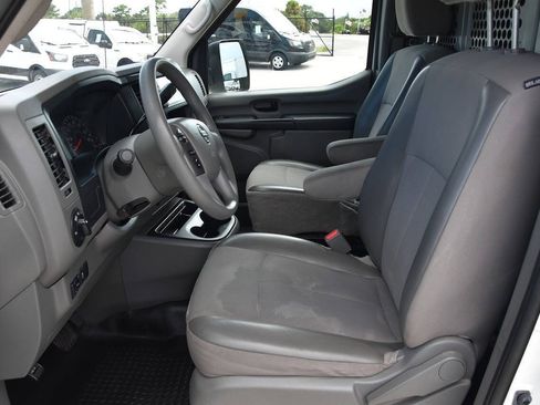 Used 2021 Nissan NV 1500 SV RWD image 9
