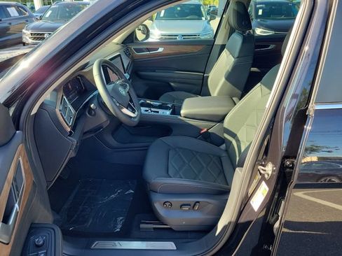 New 2026 Volkswagen Atlas SE FWD image 18