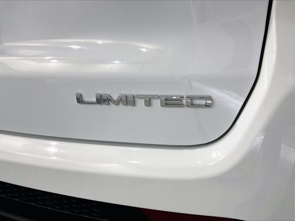 Used 2022 Jeep Compass Limited AWD/4WD image 28