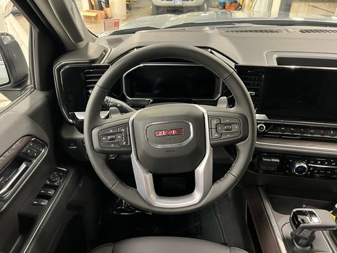 New 2026 GMC Sierra 1500 SLT w/ SLT Premium Plus Package AWD/4WD image 10