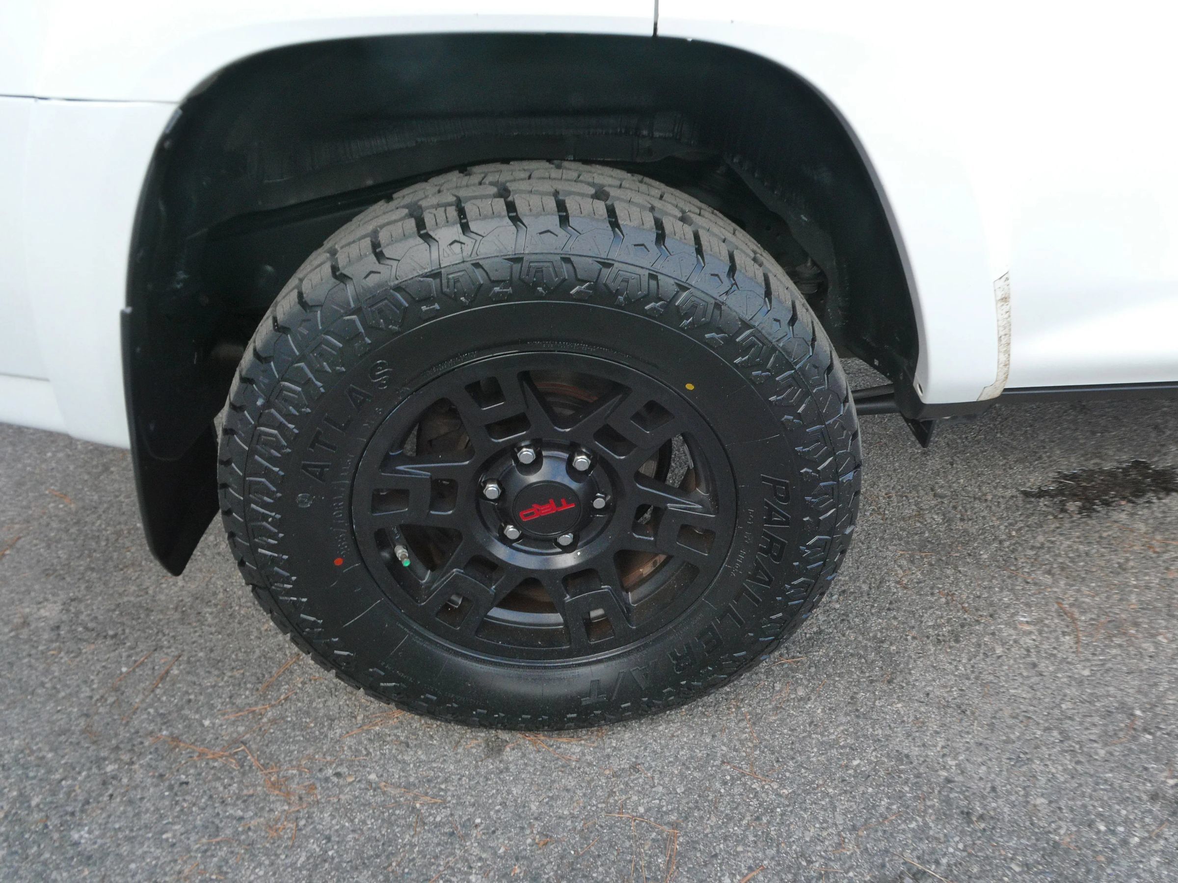 Used 2019 Toyota 4Runner SR5 Premium AWD/4WD image 34