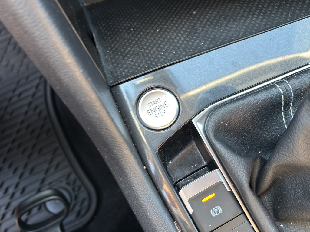 Certified 2024 Volkswagen Tiguan S FWD image 23