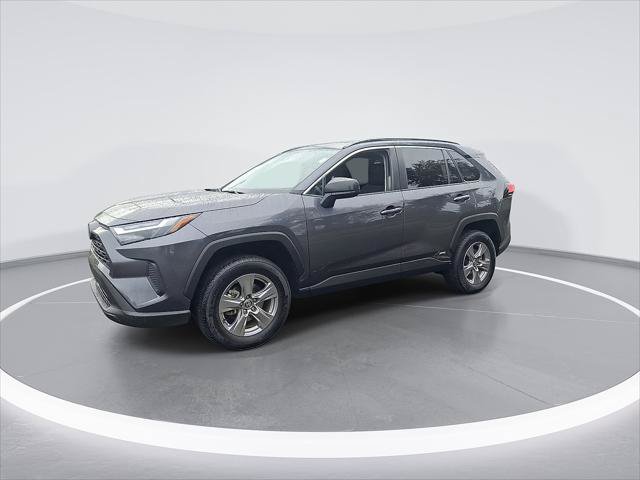 Certified 2025 Toyota RAV4 LE AWD/4WD image 6