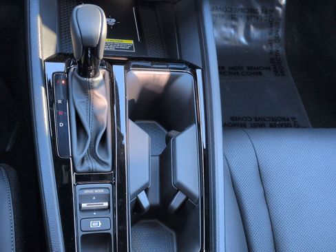 Used 2025 Honda Accord Sport image 25