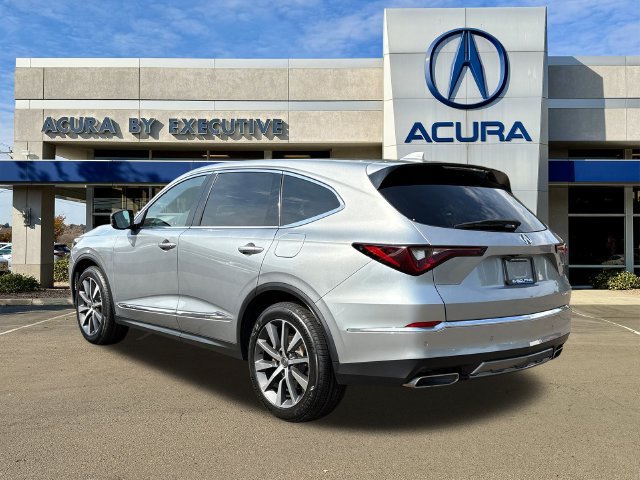 Certified 2025 Acura MDX w/ Technology Package AWD/4WD image 4