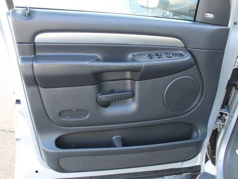 Used 2004 Dodge Ram 3500 Truck SLT w/ Sport Appearance Group image 24