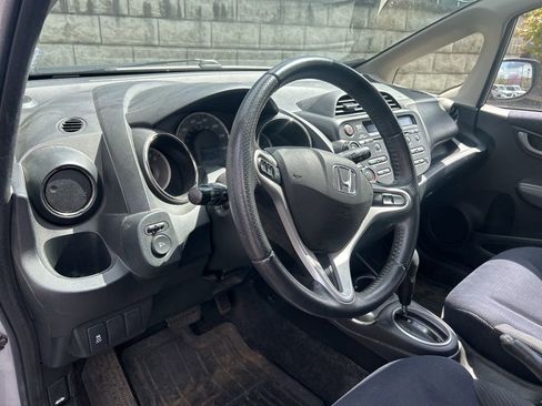 Used 2012 Honda Fit Sport image 11