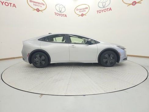 Used 2026 Toyota Prius LE image 3