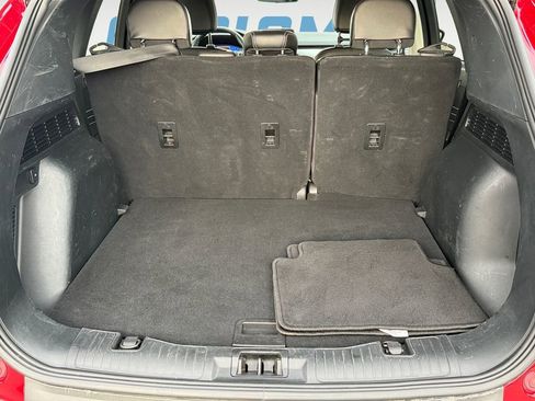 Used 2021 Ford Escape Titanium image 16