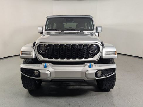 Used 2024 Jeep Wrangler High Altitude AWD/4WD image 2