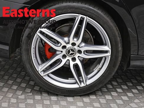 Used 2018 Mercedes-Benz E 300 4MATIC image 31