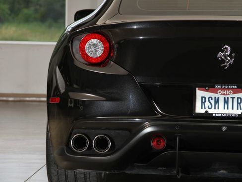 Used 2016 Ferrari FF image 63