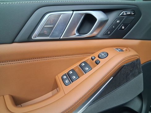 New 2026 BMW X7 xDrive40i w/ M Sport Package image 12