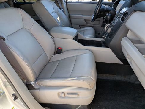 Used 2012 Honda Pilot Touring image 22