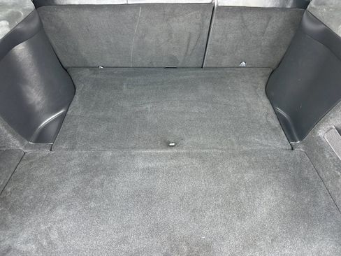 Used 2023 Tesla Model X AWD/4WD image 17