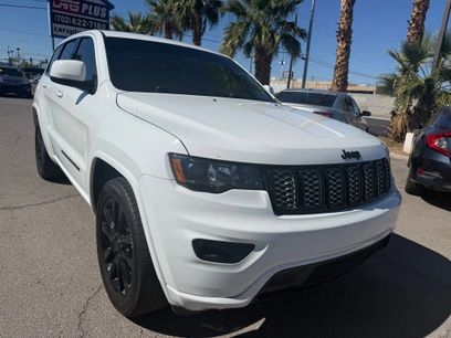 Used 2019 Jeep Grand Cherokee Altitude