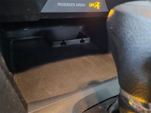 Used 2019 Honda Civic LX image 27