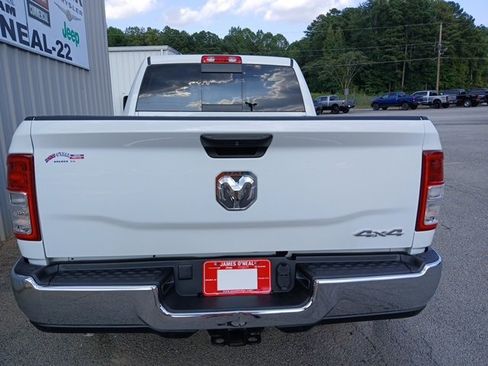 Used 2024 RAM 3500 Tradesman w/ Chrome Appearance Group image 5