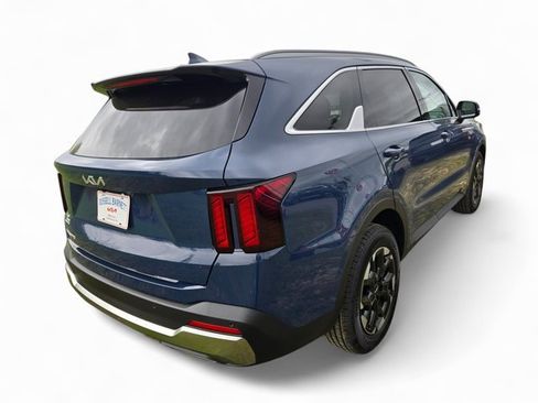 New 2025 Kia Sorento S w/ Panoramic Sunroof Package image 14