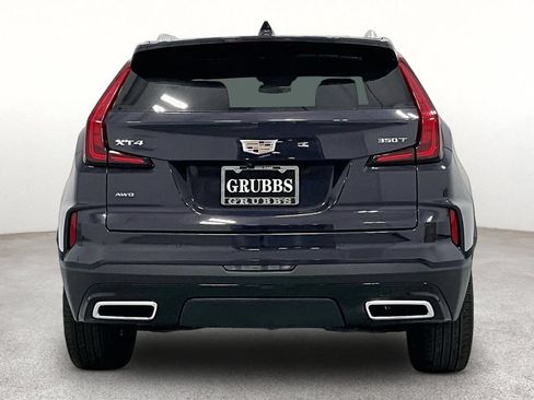 Used 2025 Cadillac XT4 Premium Luxury AWD/4WD image 4