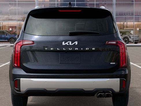 New 2025 Kia Telluride S image 13
