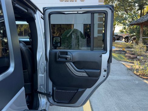 Used 2017 Jeep Wrangler Unlimited Sport w/ Quick Order Package 24S image 35