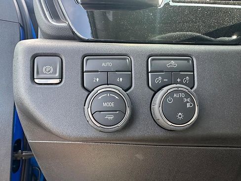 New 2026 Chevrolet Silverado 1500 LT image 19