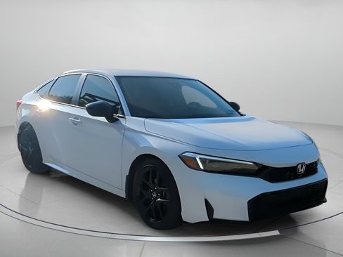 Used 2025 Honda Civic Sport image 2