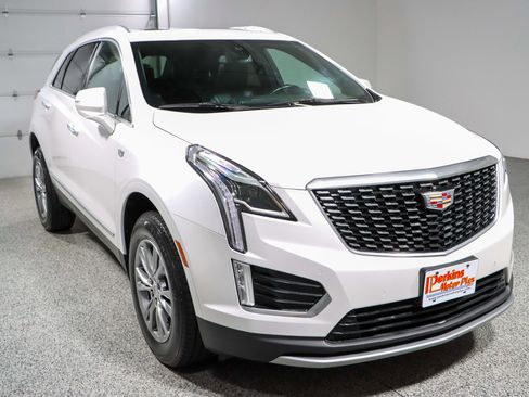 Used 2022 Cadillac XT5 Premium Luxury AWD/4WD image 5