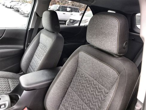 Used 2024 Chevrolet Equinox LT w/ LPO, Floor Liner Package image 11