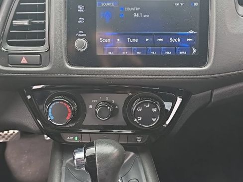 Used 2022 Honda HR-V Sport image 5