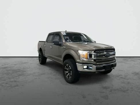 Used 2019 Ford F150 XLT w/ Equipment Group 302A Luxury AWD/4WD image 6