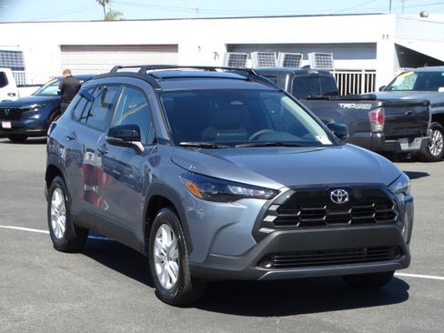 New 2026 Toyota Corolla Cross LE image 2