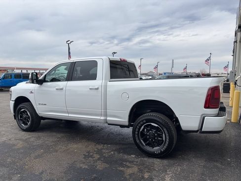 Used 2026 RAM 2500 Laramie AWD/4WD image 8