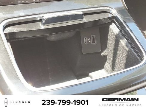 Certified 2023 Lincoln Nautilus Reserve FWD image 33