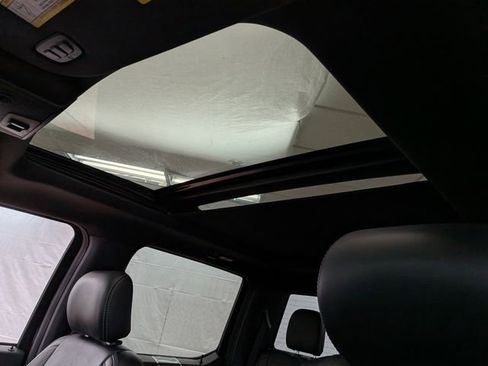 Certified 2020 Ford F150 Lariat w/ Equipment Group 502A Luxury image 18