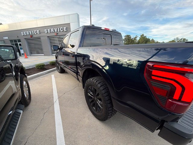 Used 2025 Ford F150 Lariat w/ Equipment Group 501A Mid AWD/4WD image 3