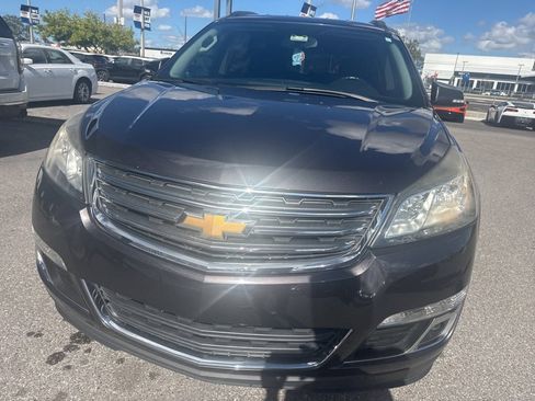 Used 2017 Chevrolet Traverse LT image 7