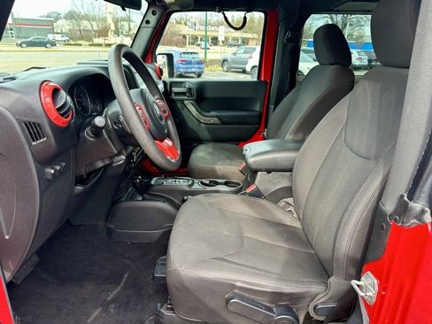 Used 2016 Jeep Wrangler Sport image 12