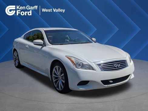 Used 2008 INFINITI G37 Journey w/ Premium Pkg RWD image 1