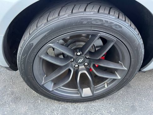 Used 2022 Dodge Challenger R/T Scat Pack RWD image 12