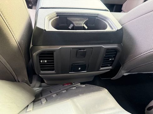Used 2019 Ford F150 XLT image 12