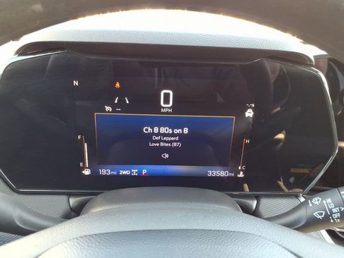 Used 2024 Chevrolet TrailBlazer LT AWD/4WD image 25