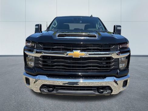 New 2026 Chevrolet Silverado 3500 LT AWD/4WD image 6