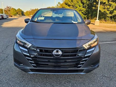 New 2025 Nissan Versa SV w/ Trunk Package image 2