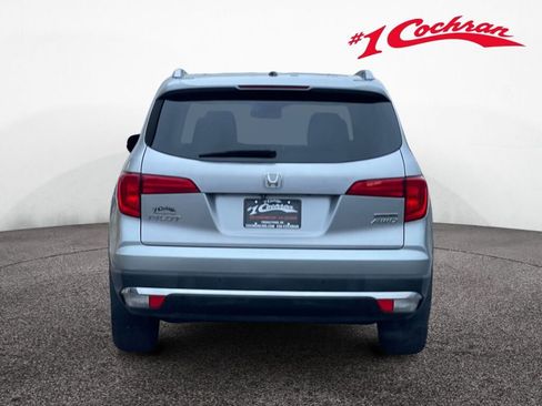 Used 2017 Honda Pilot Touring image 19