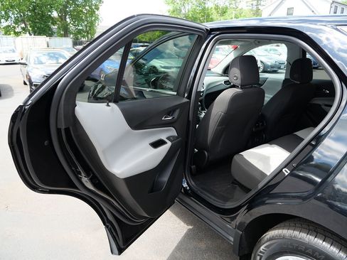 Used 2022 Chevrolet Equinox LT AWD/4WD image 28