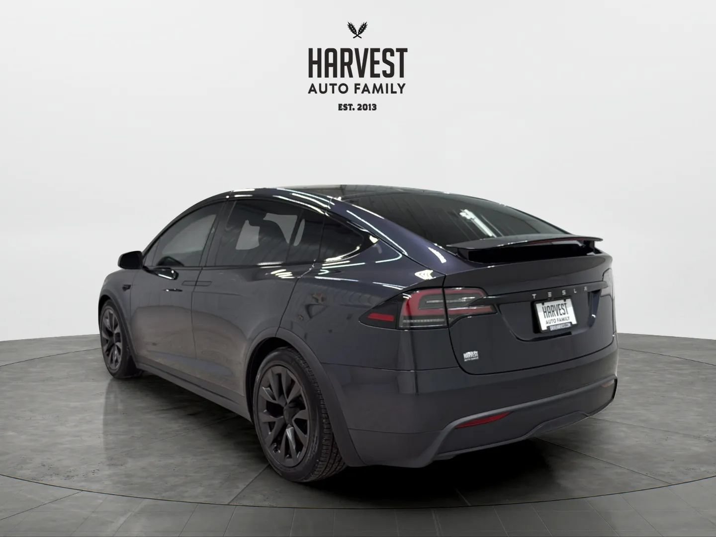 Used 2024 Tesla Model X AWD/4WD image 4