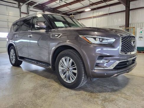 Used 2024 INFINITI QX80 Luxe AWD/4WD image 7