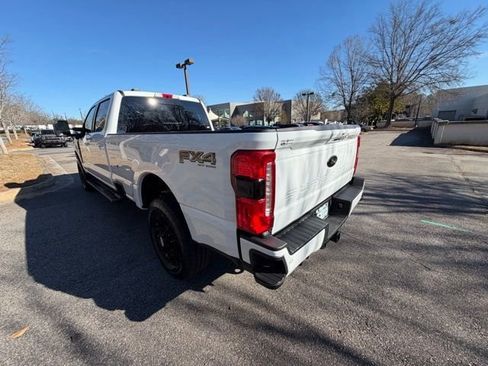 New 2026 Ford F250 Lariat w/ Black Appearance Package image 7